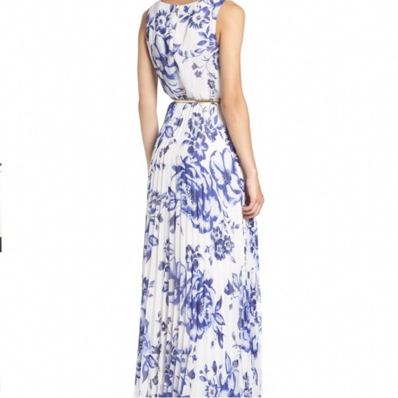 Eliza J Maxi Dress - Picture 2 of 8